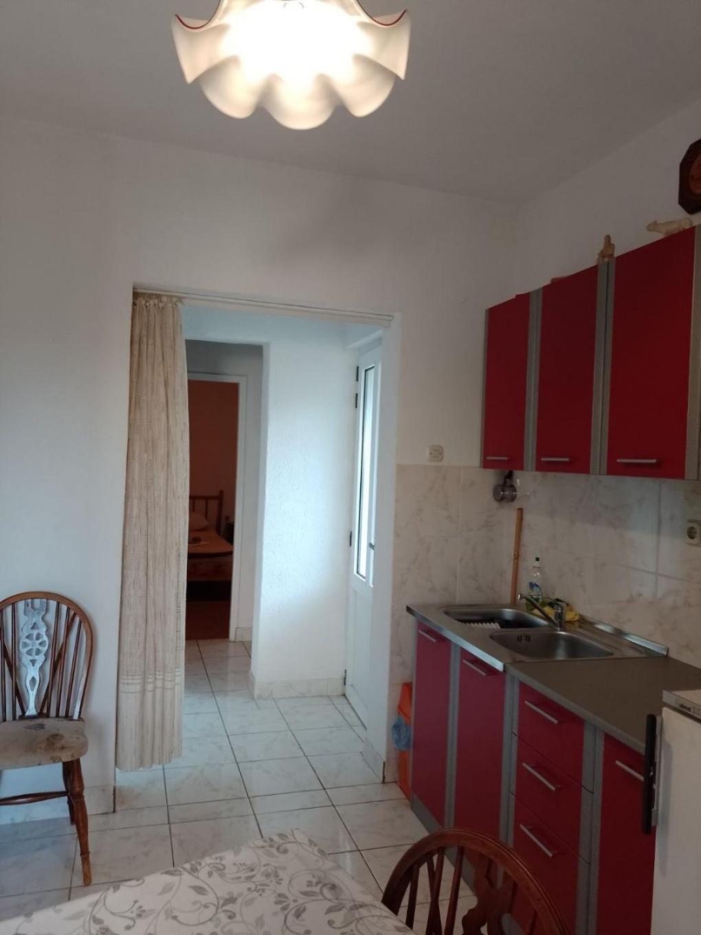 Apartment Biljana Gradac (Split-Dalmatia)